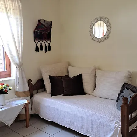 Holiday home Stoupa's Paradise *