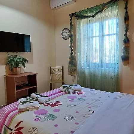 Stoupa's Paradise Holiday home Stoupa