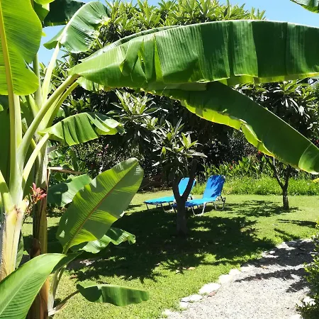Casa de Férias Stoupa's Paradise *