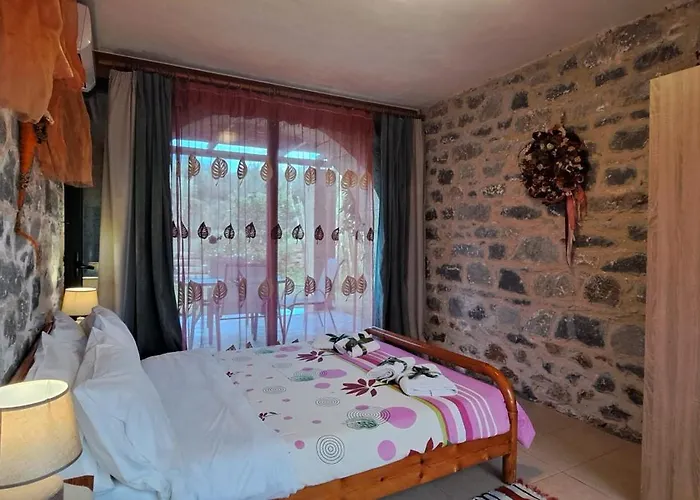 Stoupa's Paradise Ferienhaus *