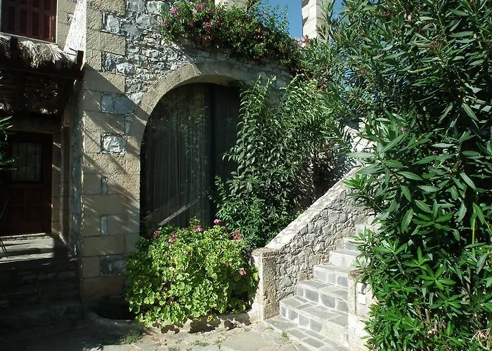 Stoupa's Paradise * Stoúpa