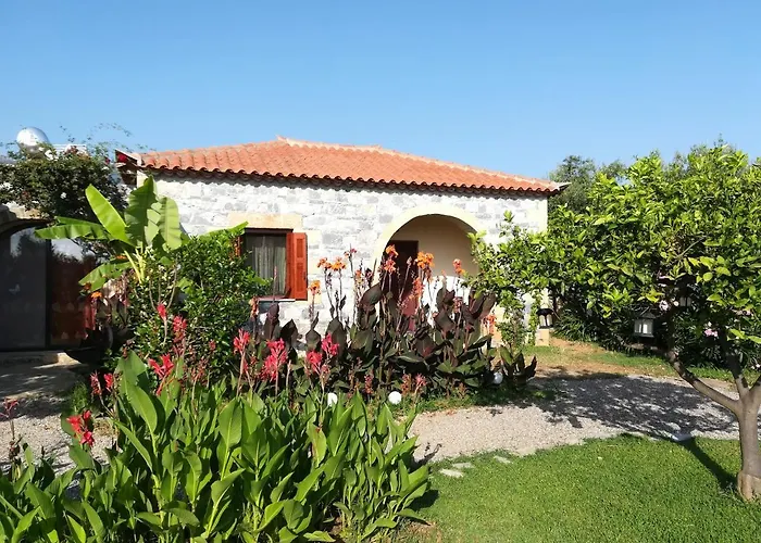 Stoupa's Paradise * Stoúpa